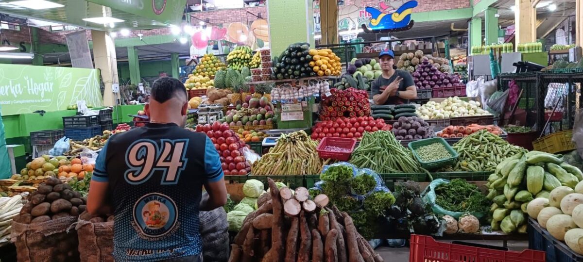 Los sabores de la plaza Corazón de Fusagasugá las plazas de mercado, sin duda, son una fuente de productos campesinos de muy buena calidad, pero no solo Bogotá es el principal referente. También Q’HUBO llegó a Cundinamarca, donde la magia y el sabor se concentra en la plaza de mercado Corazón de Fusagasugá.