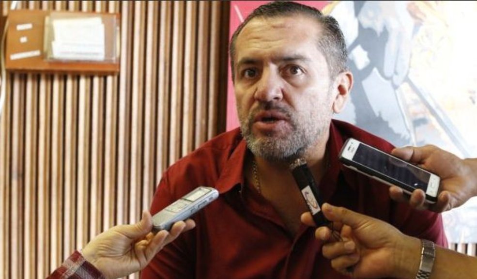 Senador Mario Castaño aceptó ser líder de una red de corrupción Ante la Corte Suprema de Justicia, el senador Mario Castaño aceptó los cargos en su contra por liderar una estructura criminal de corrupción, a través de la cual se apropió de multimillonarios recursos de la administración pública.