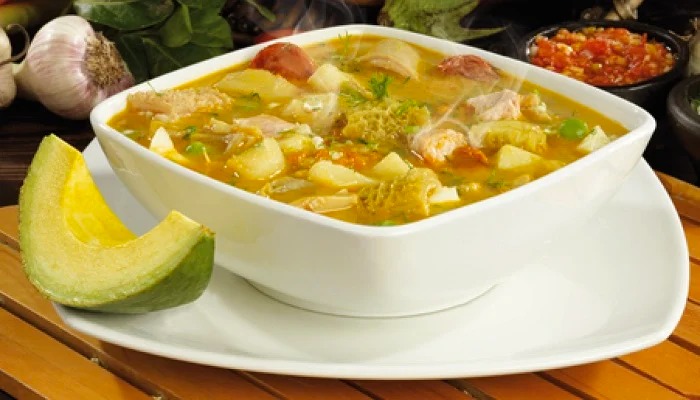 Los sabores de la plaza Corazón de Fusagasugá 4 Los sabores de la plaza Corazón de Fusagasugá las plazas de mercado, sin duda, son una fuente de productos campesinos de muy buena calidad, pero no solo Bogotá es el principal referente. También Q’HUBO llegó a Cundinamarca, donde la magia y el sabor se concentra en la plaza de mercado Corazón de Fusagasugá.