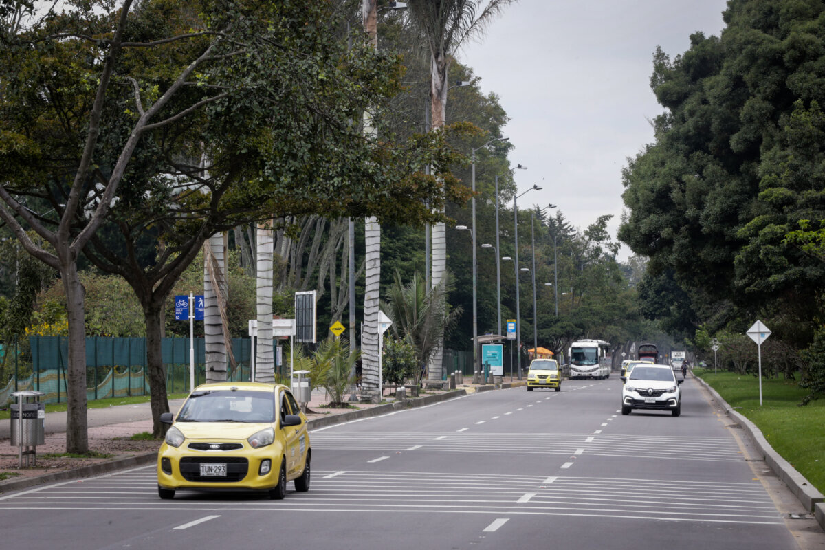 Vea cómo está la movilidad en Bogotá La movilidad en la ciudad de Bogotá avanza con total normalidad, y los ciudadanos regresan a casa de manera rápida y tranquila.