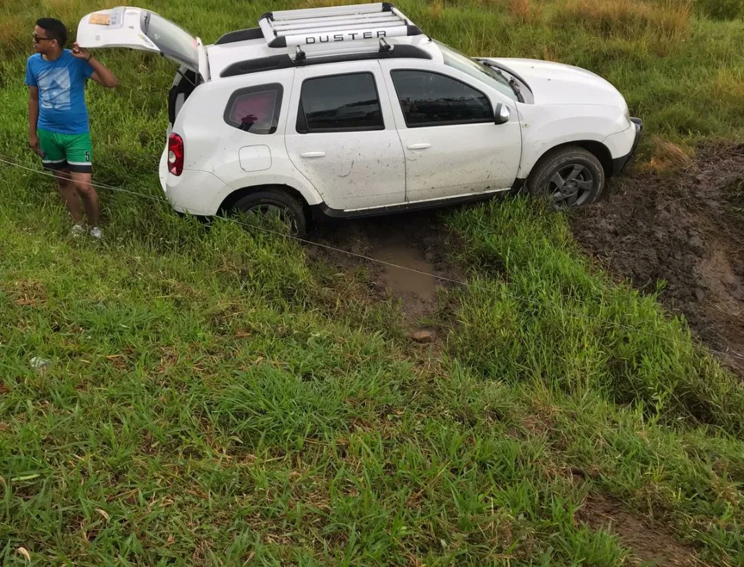 'Piroberta' de Sábados Felices se accidentó en Arauca 1 'Piroberta' de Sábados Felices se accidentó en Arauca El reconocido humorista de Sábados Felices 'Piroberta', sufrió un accidente mientras se dirigía al aeropuerto de Arauca.