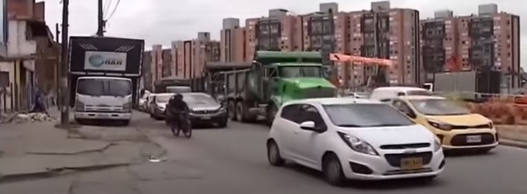 ¡Pilas! Comienzan los cierres viales en el barrio Pradera En el barrio Pradera de la localidad de Puente Aranda, se realizarán nuevos cierres viales desde este lunes 5 de septiembre.