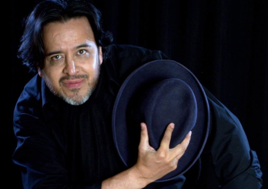 Falleció el reconocido actor, Toto Vega 2 Falleció el reconocido actor, Toto Vega El cine y la televisión colombiana están de luto, pues el actor santandereano Toto Vega, murió en la noche del pasado domingo 25 de septiembre, al parecer de un infarto fulminante.