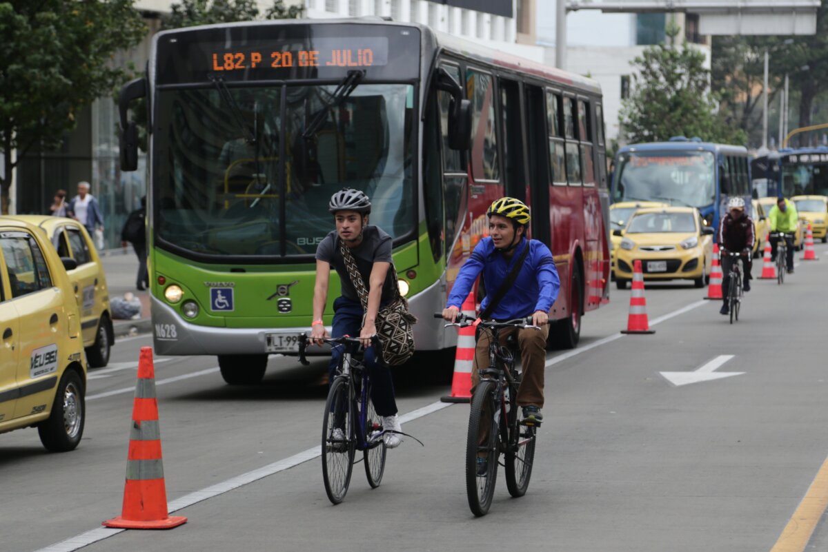 Día sin Carro y sin Moto: un dolor de cabeza para los comerciantes 1 Día sin Carro y sin Moto: un dolor de cabeza para los comerciantes El Día sin Carro y sin Moto representa para muchos ciudadanos un problema, como es el caso de los comerciantes, quienes reportaron una caída en las ventas de casi el 70%.