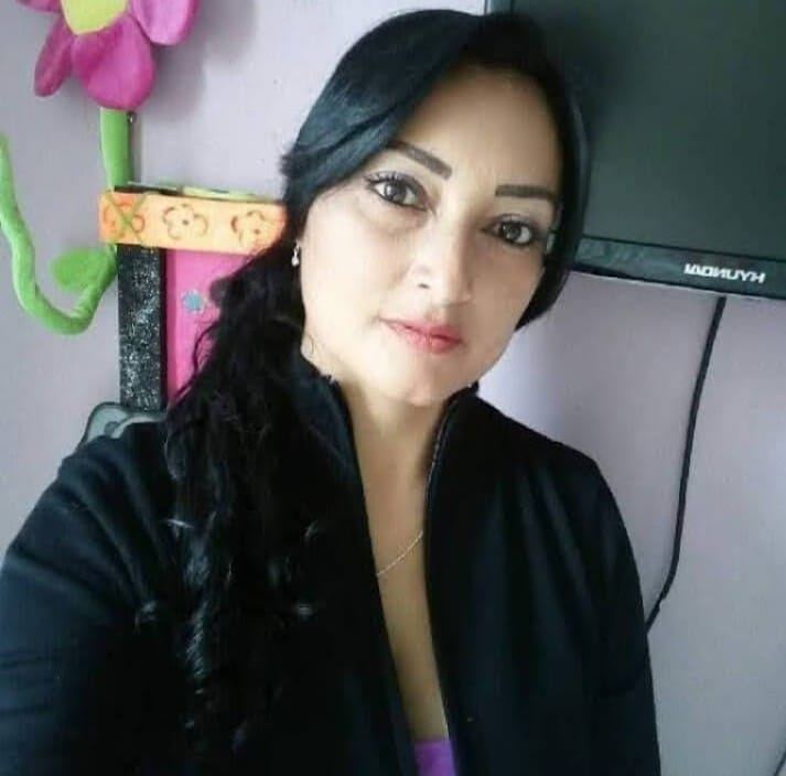 Historia del atroz feminicidio de Gloria en Bosa 2 Historia del atroz feminicidio de Gloria en Bosa Un nuevo caso de feminicidio estremece la capital. Días de angustiosa búsqueda y denuncias fallidas culminaron con el lamentable hallazgo del cuerpo sin vida de Gloria Valencia, de 45 años de edad. Esta madre de dos hijas fue encontrada en la casa de su expareja sentimental donde vivió amenazada sus últimos días de vida en la localidad de Bosa.