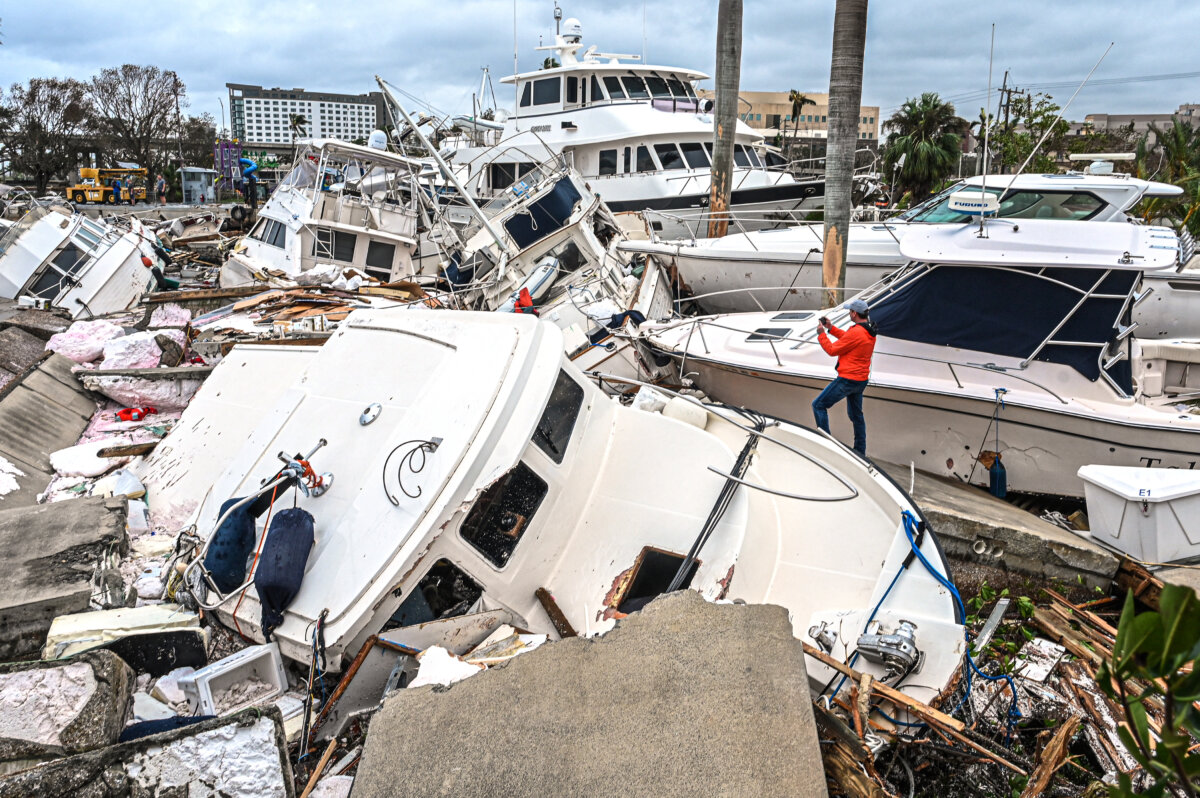 Las devastadoras imágenes que dejó el huracán 'Ian' 1 Las devastadoras imágenes que dejó el huracán 'Ian' Luego de que en la madrugada de este jueves 29 de septiembre el huracán 'Ian' tocara tierra en las costas de la Florida, en los Estados Unidos, se pudieron conocer las estremecedoras imágenes de las afectaciones que sufrieron las edificaciones que dejó esta catástrofe.