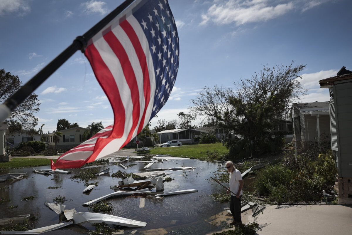 Las devastadoras imágenes que dejó el huracán 'Ian' 3 Las devastadoras imágenes que dejó el huracán 'Ian' Luego de que en la madrugada de este jueves 29 de septiembre el huracán 'Ian' tocara tierra en las costas de la Florida, en los Estados Unidos, se pudieron conocer las estremecedoras imágenes de las afectaciones que sufrieron las edificaciones que dejó esta catástrofe.
