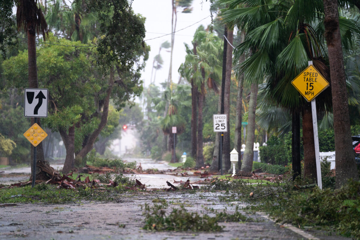 Las devastadoras imágenes que dejó el huracán 'Ian' 5 Las devastadoras imágenes que dejó el huracán 'Ian' Luego de que en la madrugada de este jueves 29 de septiembre el huracán 'Ian' tocara tierra en las costas de la Florida, en los Estados Unidos, se pudieron conocer las estremecedoras imágenes de las afectaciones que sufrieron las edificaciones que dejó esta catástrofe.