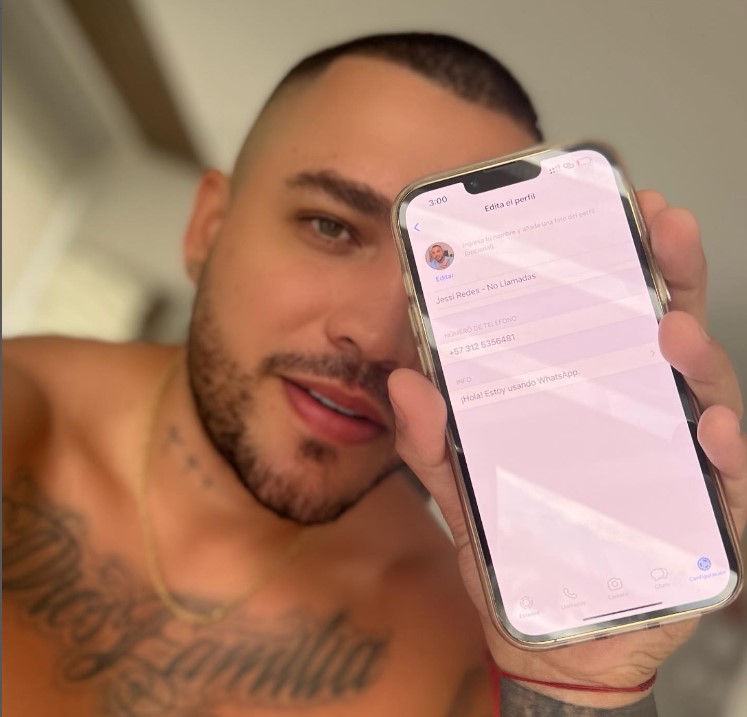 Jessi Uribe le dio su número a sus fans El cantante de música popular Jessi Uribe en las últimas hizo tremenda locura. Le dio su número de celular a sus seguidores en Instagram y ahora su teléfono está que estalla con tantas llamadas y mensajes.