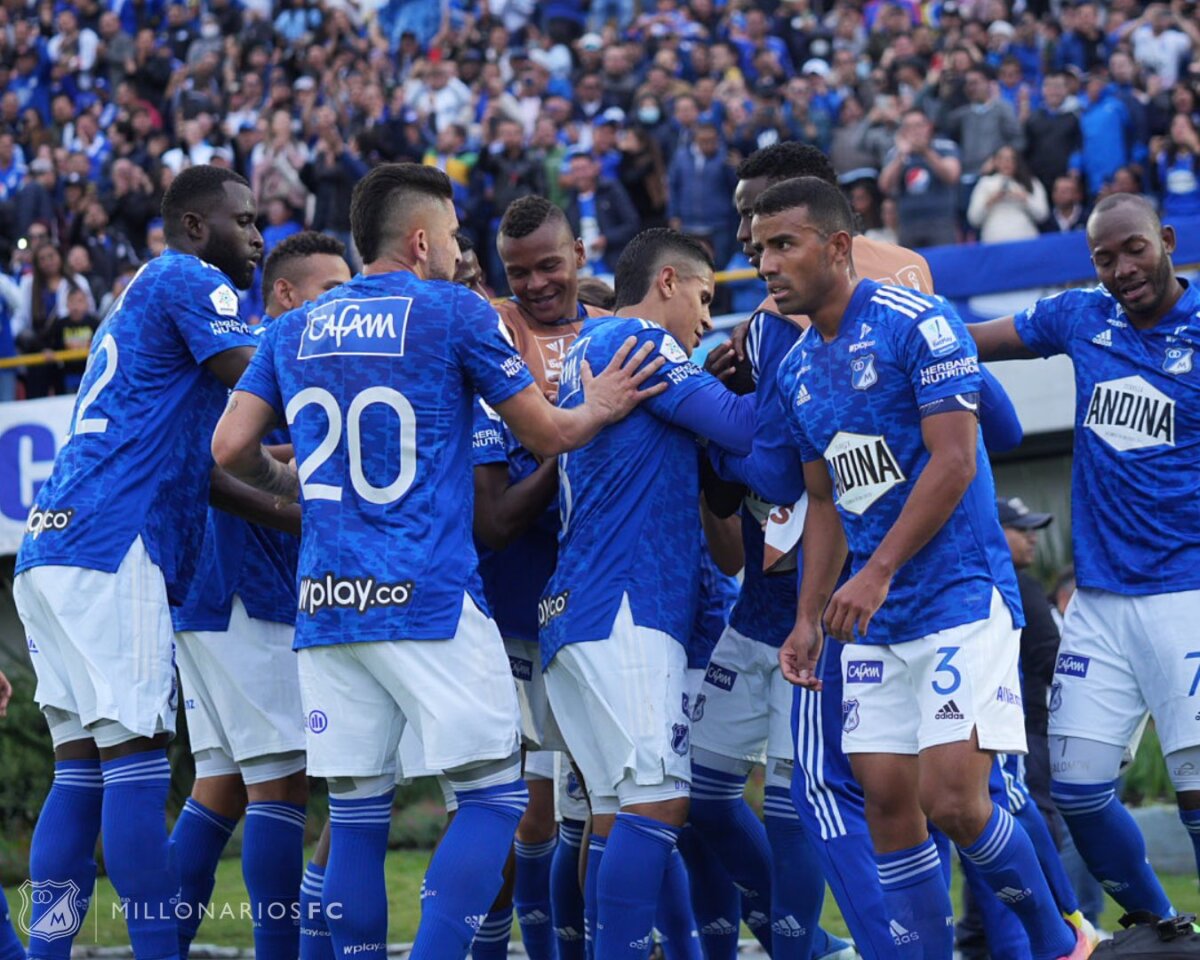 Gamero y Millos van por su primer título, el de la Copa Colombia A Millonarios, el equipo que mejor juega en el país, le llegó la hora de demostrar que puede ganar títulos. Esta noche (8:00 p. m.), en el estadio Metropolitano de Barranquilla, el cuadro dirigido por Alberto Gamero disputará la ida de la gran final de la Copa Colombia. Su rival será el Junior, que buscará dar la sorpresa y consagrarse con su nuevo entrenador, Julio Comesaña.