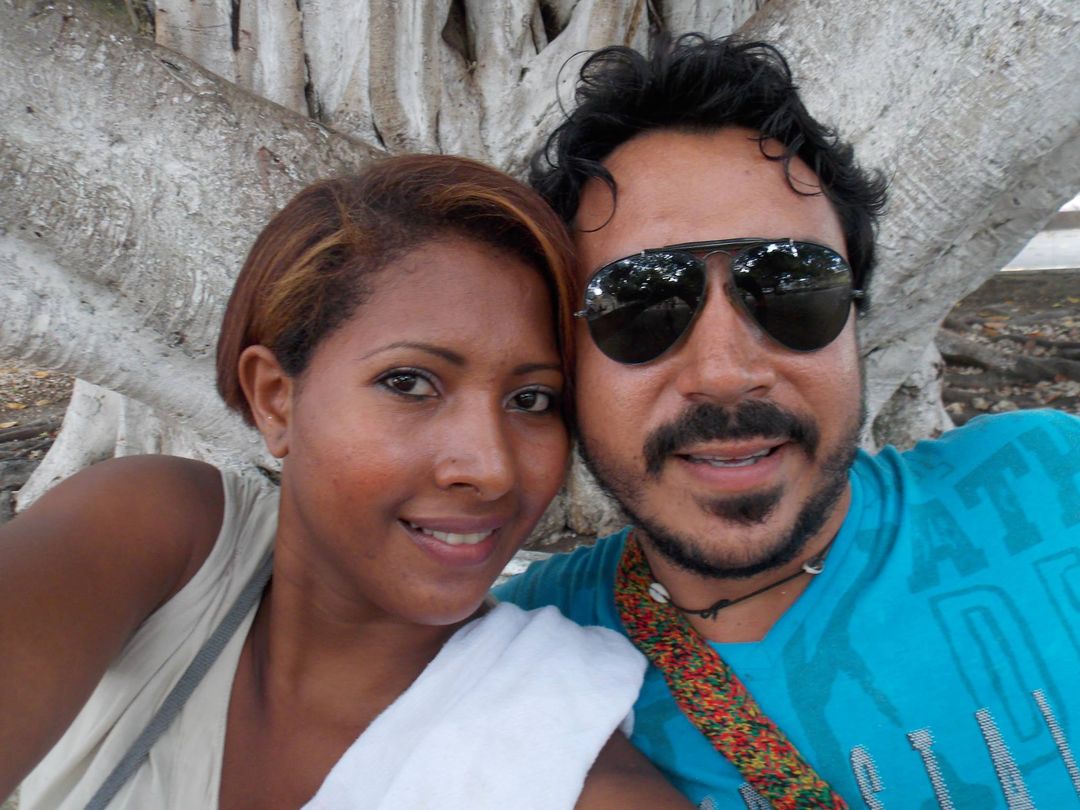 Misteriosa muerte de hombre acusado de asesinar a su esposa 1 Misteriosa muerte de hombre acusado de asesinar a su esposa A eso de las 3 de la tarde del lunes, las autoridades del municipio de Fusagasugá (Cundinamarca), acudieron a un hotel ubicado en la Calle 9 con Carrera 8, porque allí habían hallado al interior de una de las habitaciones el cuerpo sin vida de Néstor Fredy Rodríguez.