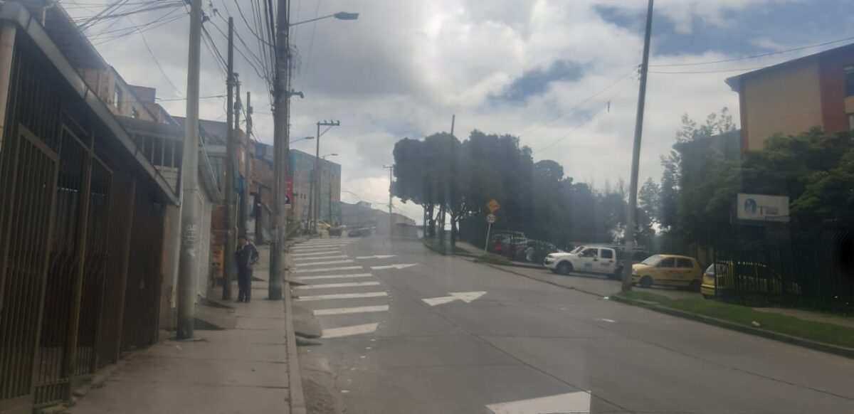 Natalia fue asesinada por una mujer en San Cristóbal Escondida en algún recóndito lugar de la capital -o en sus inmediaciones- se encuentra fugitiva la persona que asesinó a sangre fría a Natalia Guiliana Herrera Lizarazo. Cargando en su espalda el peso de la muerte de esta bella joven de 26 años, la mujer está siendo buscada por cielo y tierra, incluso con recompensa, para que pague por arrebatarle la vida a esta muchacha la madrugada del domingo.
