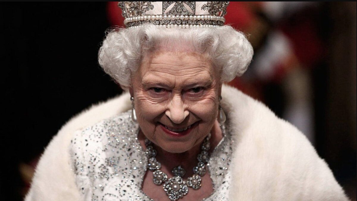 En video: el cinematográfico plan que se pone en marcha por la muerte de la reina Isabel II 3 En video: el cinematográfico plan que se pone en marcha por la muerte de la reina Isabel II A raíz de la noticia de que la reina Isabel II de Inglaterra se encuentra en delicado estado de salud, se conocieron los preparativos para los días y semanas posteriores a su muerte, pues estos ya están listos y este plan fue bautizado como 'Operación Puente de Londres'.
