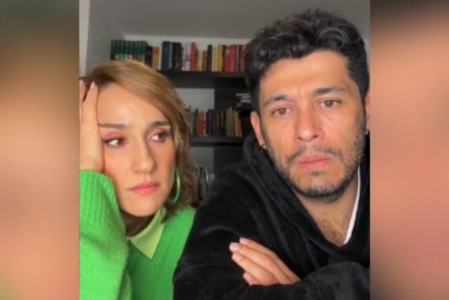 Shakira tomaría acciones legales contra el supuesto hijo que tiene con Santiago Alarcón 1 Shakira tomaría acciones legales contra el supuesto hijo que tiene con Santiago Alarcón Luego de que el actor Santiago Alarcón denunciara en sus redes sociales que está siendo víctima de acoso y de extorsión por parte de un joven que dice ser su hijo y de la cantante Shakira, la barranquillera se enteró y, al parecer, está muy molesta por dicha situación.