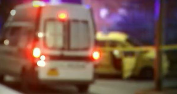 Crimen de taxista en Ciudad Bolívar 1 Crimen de taxista en Ciudad Bolívar En la madrugada de este lunes un taxista fue asesinado en el barrio el Tesoro, en la localidad de Ciudad Bolívar, al parecer, por tres criminales que intentaban atracarlo.
