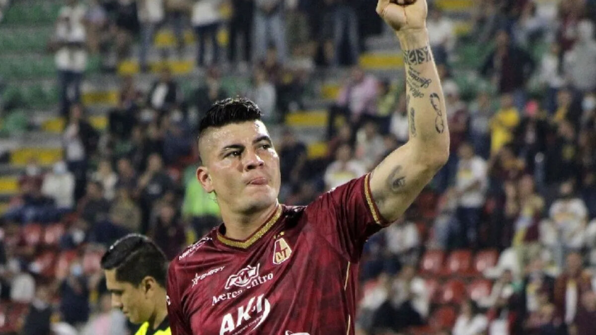 Amenazas de un narco serían las causas de la salida de Michael Rangel del Tolima A mediados del mes de septiembre se conoció la noticia de a salida repentina de Michael Rangel del Deportes Tolima, al parecer por problemas de indisciplina.