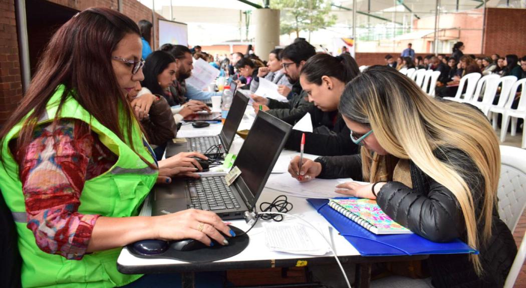 Aproveche la más de 2.000 vacantes para trabajar ¿Quiere trabajar? Pilas porque desde las 8 de la mañana hasta las 2 de la tarde de este jueves 20 y el viernes 21 de octubre, podrá acceder a las 2.000 vacantes disponibles para ocupar diferentes cargos.