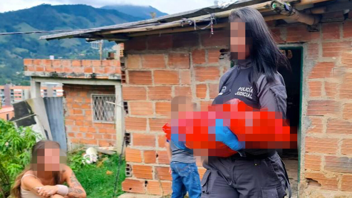 Bebé murió en jardín infantil de Usme: familia dice que no lo auxiliaron a tiempo Un doloroso hecho tiene consternados a los ciudadanos de la localidad de Usme, al sur de la capital, todo por cuenta de la muerte de un bebé de tan solo 2 años al interior de un jardín infantil.
