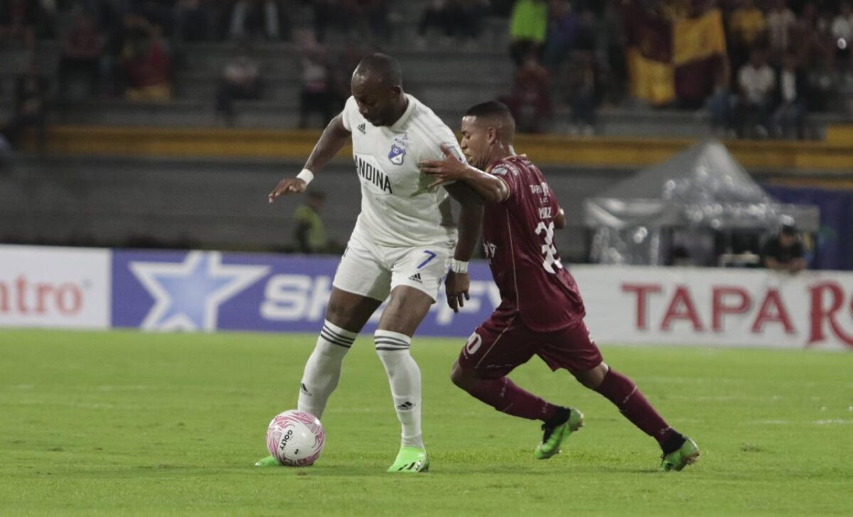 Millos, en la mala, perdió otra vez Millonarios arrancó concentrado, con los ánimos de levantar su mala racha, pero están dejando muchos espacios, por lo que el conjunto pijao está aprovechando y buscando el primero del compromiso.