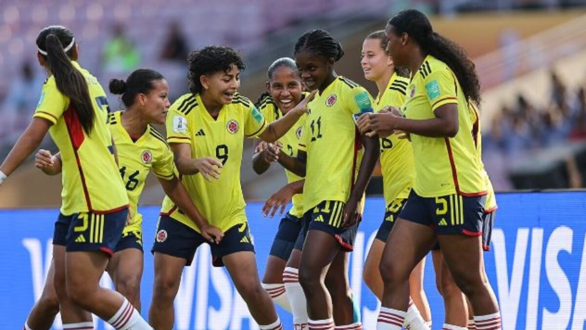 Con doblete de Linda Caicedo, Colombia derrotó a China en el Mundial Sub-17 La Selección Colombia emocionó a los fanáticos del fútbol al jugar un impresionante partido este sábado, en el que la talentosa Linda Caicedo, con un doblete, le dio la victoria al equipo.