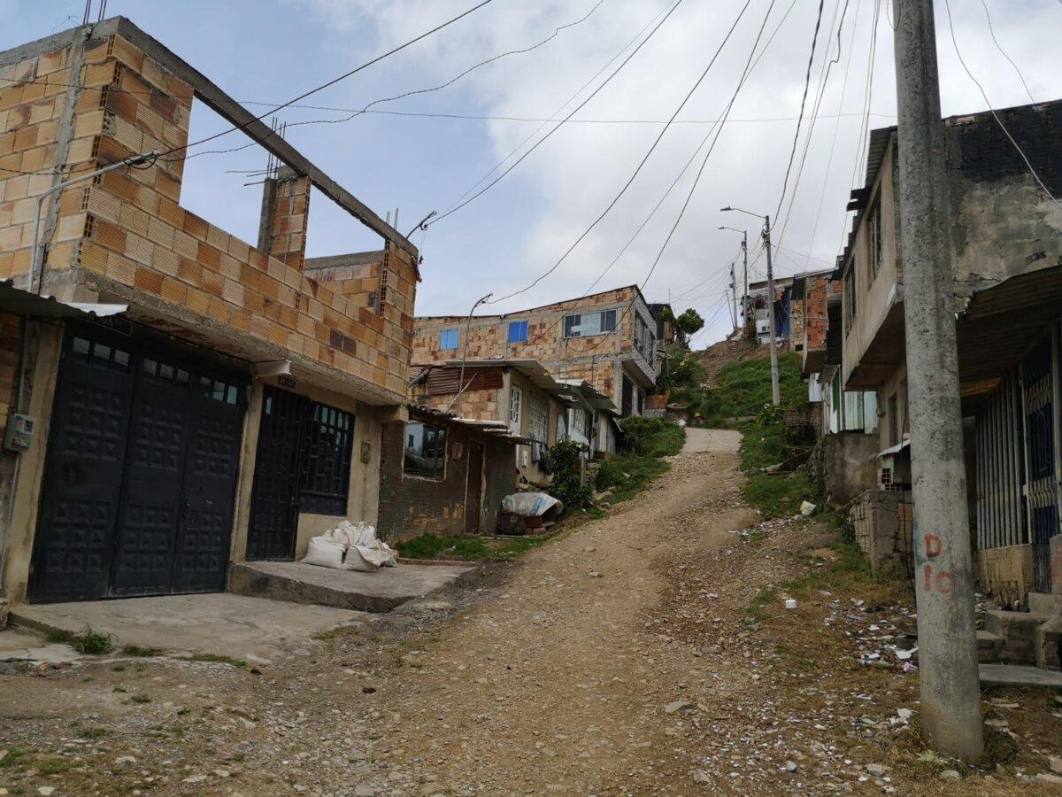 Conozca la casa del pequeño Gabriel en Sierra Morena El atroz caso del pequeño Gabriel Esteban Cubillos Rodríguez ha conmocionado al país. Y no es para menos, pues el pequeño apareció sin vida en un hotel en Melgar con signos de asfixia y todo apunta a que el responsable de su muerte es su propio padre, Gabriel Enrique González Cubillos.