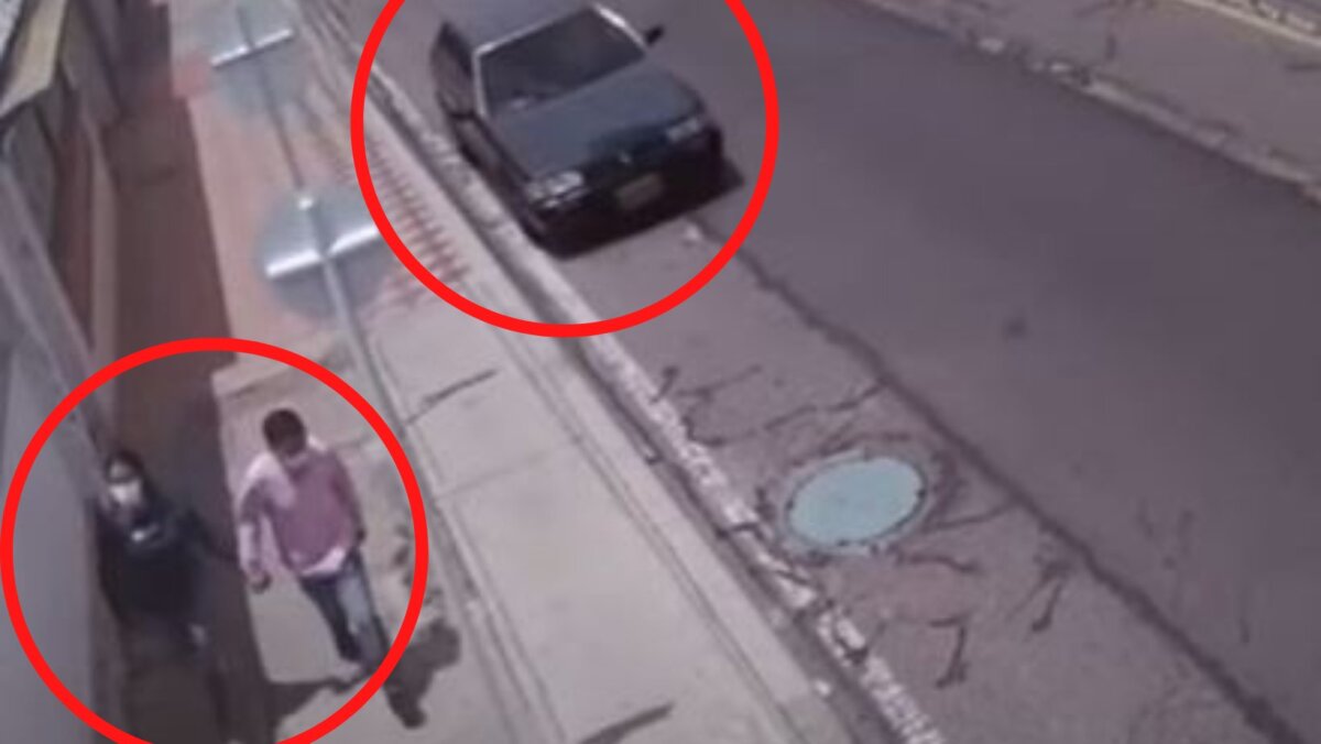 Pillos tienen mamados a los habitantes de San Cristóbal 2 Pillos tienen mamados a los habitantes de San Cristóbal Los criminales no dejan de hacer de las suyas en la ciudad de Bogotá, y tienen cansados a los ciudadanos que a diario se ven afectados por los robos. Nuevamente, un grupo de pillos quedaron registrados en las cámaras de seguridad de la localidad de San Cristóbal mientras asaltaban una casa.