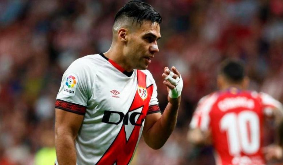 Malas noticias: Falcao García tiene una nueva lesión El 'Tigre' Falcao García, nuevamente, está pasando por momentos difíciles. Radamel se perderá su segundo partido consecutivo en el Rayo Vallecano por una lesión en un isquiotibial (en la parte posterior del muslo).