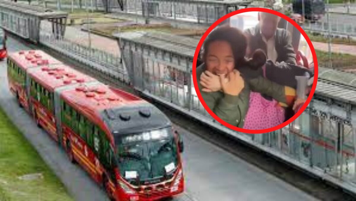 Sucedió otra vez: mujeres se agarraron en TransMilenio y hasta mordiscos se dieron Los buses de TransMilenio se han convertido en los rings de pelea de varios ciudadanos y ahora son el escenario perfecto para darse golpes. Esta situación se ha presentado recurrentemente en las últimas semanas y se han viralizado videos que muestran la agresividad con la que los usuarios del transporte se agreden en una ciudad que es cada vez más intolerante.
