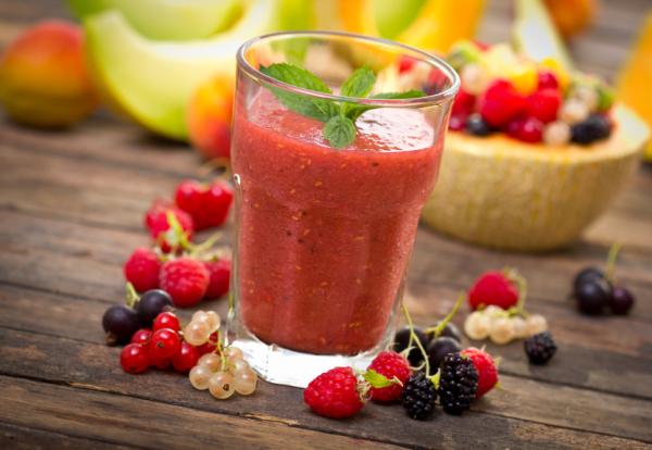 5 batidos funcionales para que mejore su salud 2 5 batidos funcionales para que mejore su salud Eso sí, la recomendación general es que no utilice azúcar añadida en ninguno de los batidos, ya que la fructosa que aportan las frutas es suficiente para aportar dulzor y que no sea perjudicial para la salud.