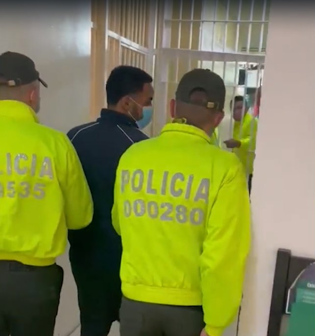 Capturan a alias 'Gury', presunto cabecilla de la banda 'Satanás' La Fiscalía junto a la Policía Metropolitana de Bogotá, lograron la captura de José Javier Herrera Ramírez, alias 'Gury', uno de los presunto cabecillas de la temida banda 'Satanás'.
