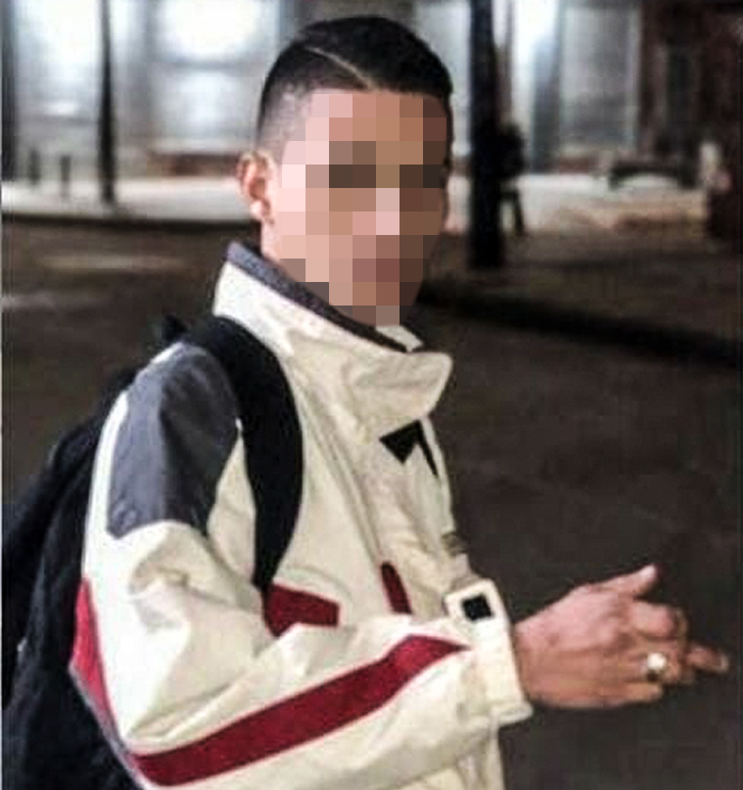Este es el menor asesinado por intolerancia en TM 2 Este es el menor asesinado por intolerancia en TM Un terrible hecho de intolerancia le arrebató la vida a un joven de tan solo 15 años de edad. El menor fue asesinado a sangre fría por un sujeto al que pisó cuando iba en un articulado de TransMilenio que cubría la ruta Aguas - Portal Américas.