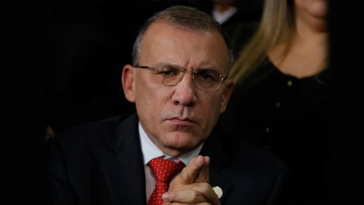 Roy Barreras tiene cáncer 4 Roy Barreras tiene cáncer Hace pocos minutos la Fundación Santa Fe informó a través de un comunicado de prensa que el senador Roy Barreras, presidente del Congreso, tiene cáncer.