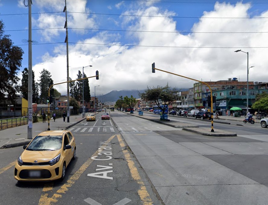 Fatal muerte de José Leonardo en el Quiroga 1 Fatal muerte de José Leonardo en el Quiroga Q’HUBO conoció que pasada la 1 de la mañana de este sábado, la víctima de este crimen, que fue identificada por las autoridades como José Leonardo Vargas Cabrera de aproximadamente 35 años, había recibido dos puñaladas en un hecho de intolerancia.