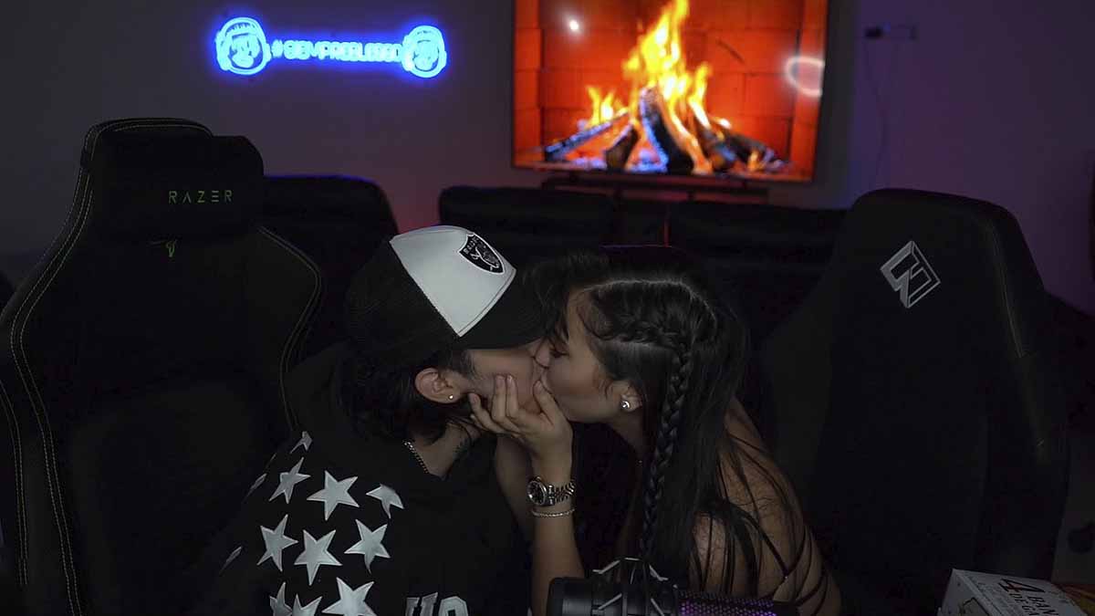 Tildan de interesada a Aída Victoria porque su nuevo amor factura mucho billete La influencer Aída Victoria Merlano ha dado mucho de qué hablar, no solo por su situación judicial, sino porque hace poco terminó su relación con el cantante Naldy y confirmó que tiene un romance con el streamer Westcol.