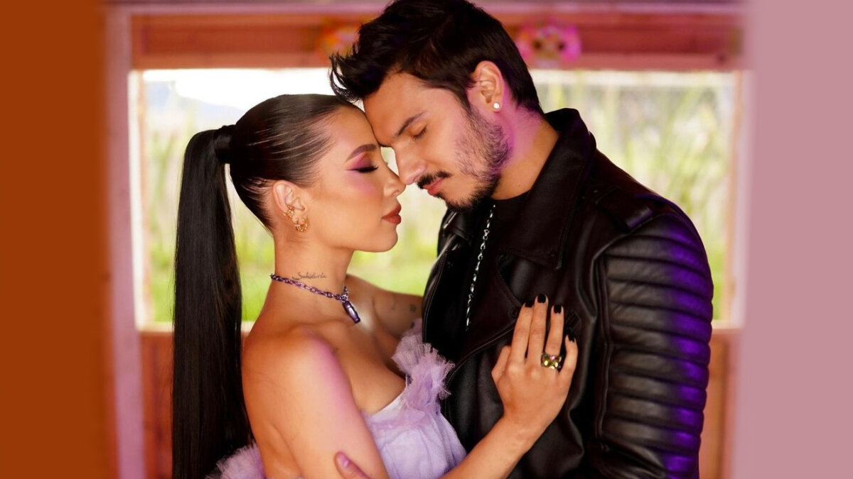 ¿Aún estaba con Legarda? Luisa Fernanda W reveló video de sus inicios con Pipe Bueno Luisa Fernanda W desempolvó un recuerdo de los inicios de la relación con Pipe Bueno, situación que hizo que sus seguidores se preguntaran si estaba en ese entonces con Legarda, el youtuber y cantante que murió en medio de un fleteo en Medellín el 7 de febrero de 2019.