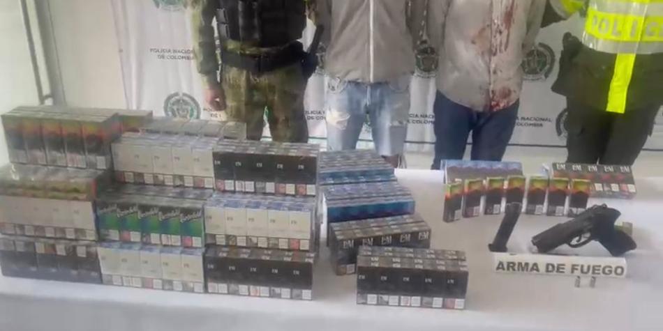 Cayó la banda de 'Los Malboro', se dedicaban a atracar en Ciudad Bolívar 1 Cayó la banda de 'Los Malboro', se dedicaban a atracar en Ciudad Bolívar Las autoridades lograron capturar a dos sujetos de la banda conocida como los 'Los Malboro', quienes se dedicaban a atracar establecimientos comerciales en la localidad de Ciudad Bolívar.