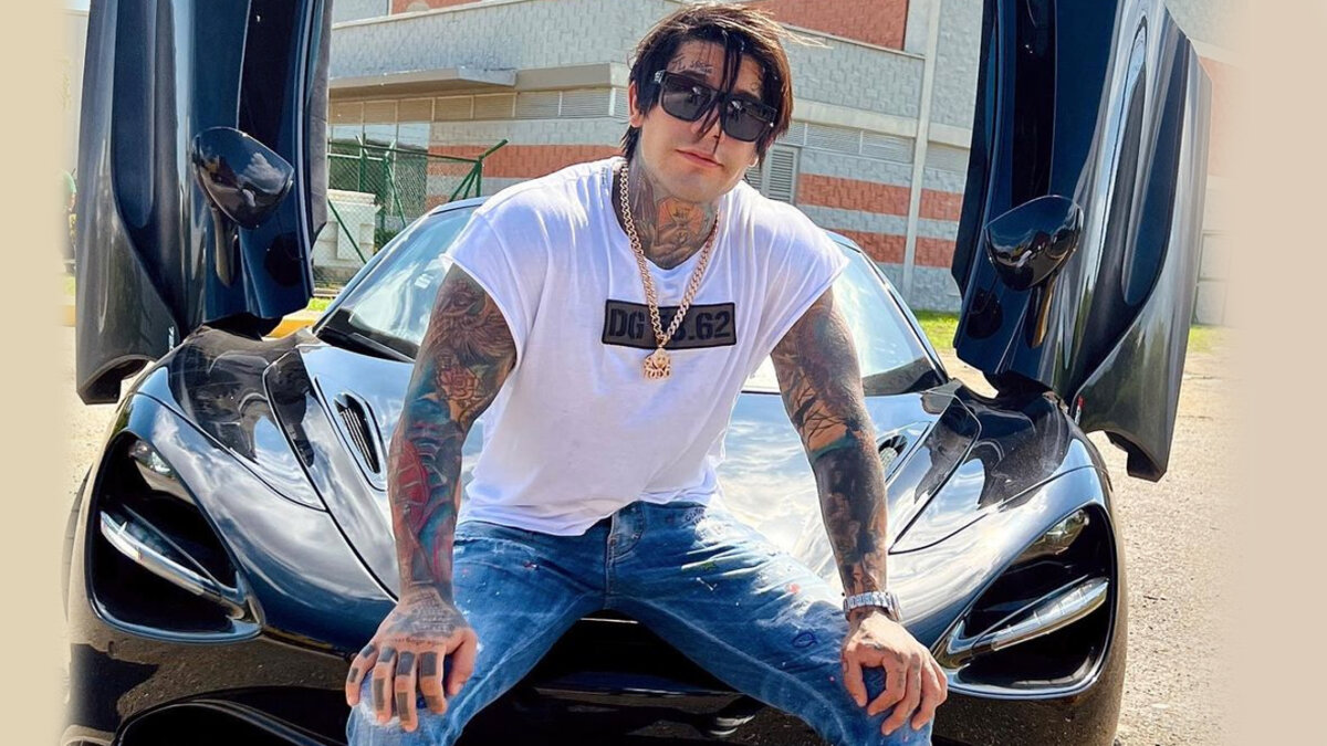 Increíble: Cossio reveló la jugosa suma que gana siendo influencer Por medio de un video de TikTok, el creador de contenido Yeferson Cossio le respondió algunas preguntas a su colega ‘Vicora’ y terminó revelando la millonada que gana al mes dejando con la boca abierta a más de uno.