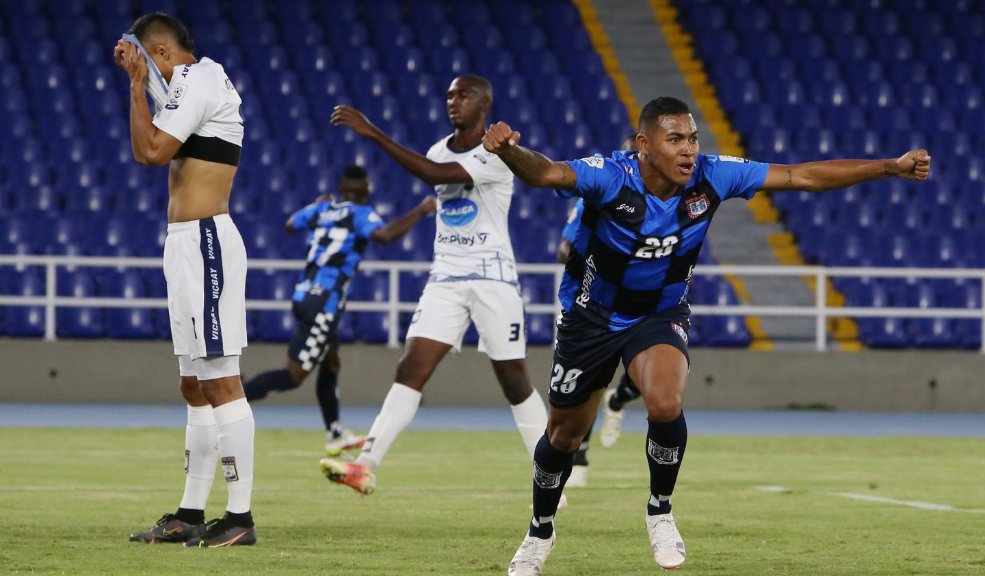 El próximo viernes arranca la final del campeonato de ascenso en Colombia 1 El próximo viernes arranca la final del campeonato de ascenso en Colombia El partido de ida se disputará el próximo viernes 11 de noviembre en el estadio La Independencia, de Tunja, donde el cuadro boyacense espera hacer respetar su cancha y dar el primer paso hacia el objetivo de regresar a la máxima categoría del fútbol colombiano.