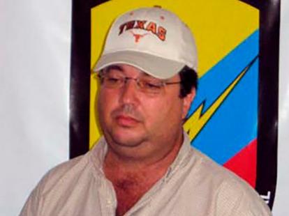 Capturan a alias 'ojitos azules', exjefe paramilitar de las AUC Las autoridades capturaron en Barranquilla a Darío Alberto Laino, alias ‘Ojitos Azules’, uno de los señalados exjefes y principales financiadores del denominado Bloque Norte de las extintas AUC.