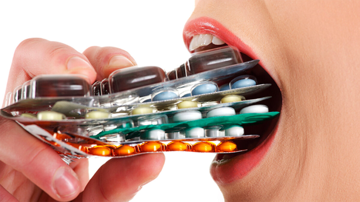 No se pase de listo con los antibióticos Como una gran amenaza ha calificado la Organización Mundial de la Salud esta semana al uso indebido de antibióticos, un problema de salud pública al que los expertos se refieren como una resistencia antimicrobiana; esto es la resistencia que las bacterias y otros agentes infecciosos están desarrollando debido a una especie de costumbre y acoplamiento a los distintos fármacos, conocidos como antibióticos, para tratar este tipo de enfermedades.&nbsp;