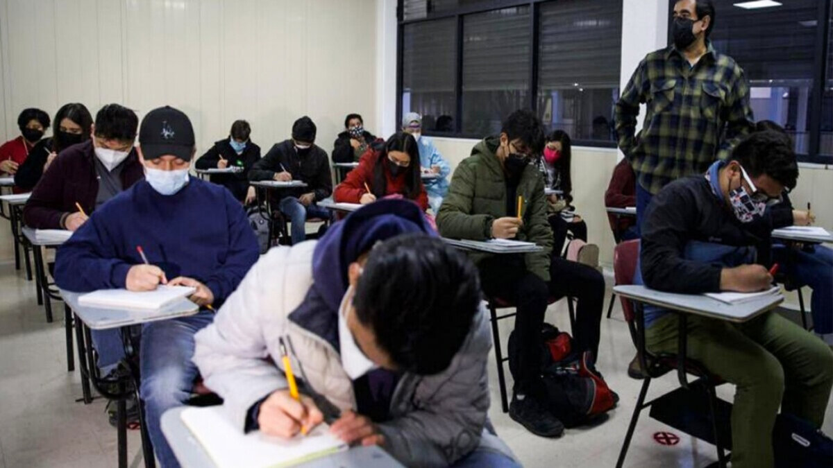 3 mil becas están disponibles pa’ estudiar en el Politécnico La institución universitaria Politécnico Grancolombiano ha puesto a disposición 3 mil becas totales y parciales a nivel nacional para que jóvenes de todo el país puedan acceder a estudios de formación superior.
