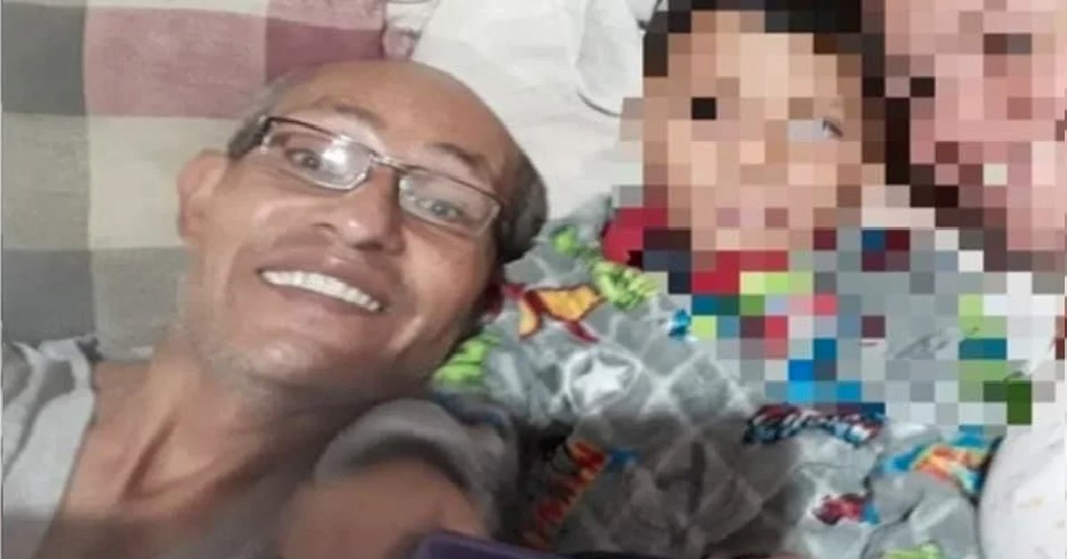 45 años de cárcel para Gabriel por asesinar a su hijo en un hotel en Melgar Gabriel González Cubillos pagará 45 años de cárcel por haber asesinado a sangre fría a su propio hijo, el pequeño Gabriel de 5 años, al interior de un hotel en Melgar la madrugada del 4 de octubre de este año.