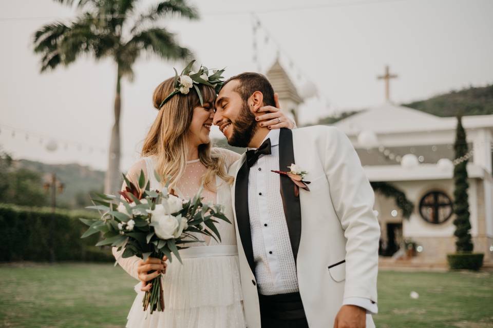 Guarde estos consejos para una boda perfecta Por eso los matrimonios son eventos muy cuidados y que todo salga bien depende básicamente de estar muy atento a los detalles y dejar todo organizado previamente al gran evento, para poder disfrutar de esas anheladas horas de festejo.&nbsp;