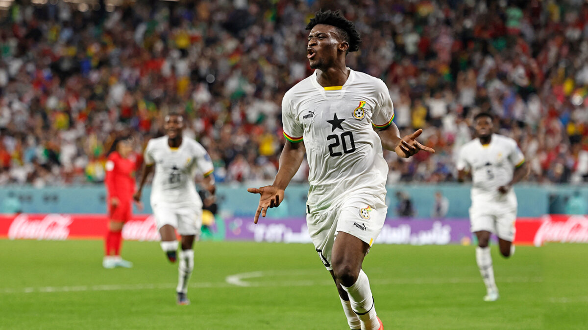 Ghana se llevó la victoria ante Corea del Sur 3-2 Ghana se impuso 3-2 a Corea del Sur este lunes para volver a agarrarse al Mundial y evitar una salida prematura de Catar, gracias a un doblete de Mohamed Kudus.
