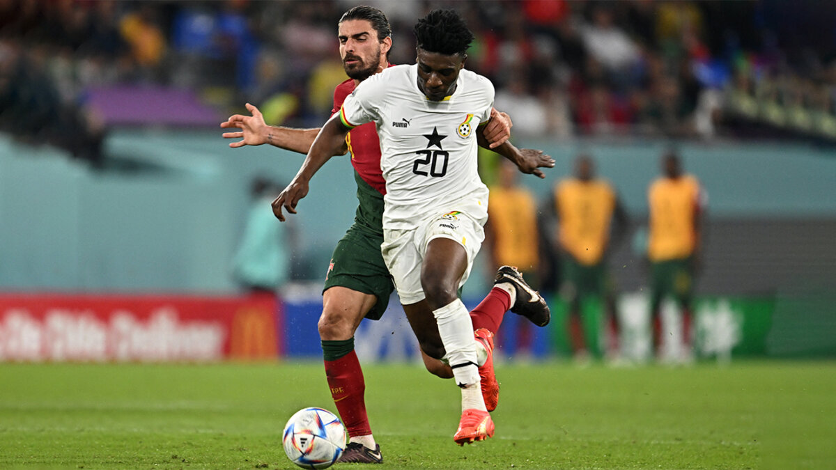 EN VIVO: Portugal gana en su debut en Catar. Cristiano agranda su leyenda Portugal logró una sufrida victoria ante Ghana por 3-2, este jueves en partido del Grupo H del Mundial, después de que Cristiano Ronaldo venciera la resistencia africana al transformar un penal en el minuto 65, que le convirtió en el primer futbolista de la historia en anotar en cinco Mundiales.