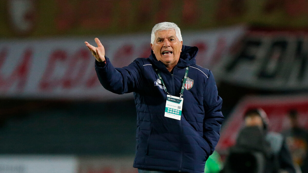 "Yo no me voy, me sacaron", habló Julio Comesaña tras su salida del Junior El entrenador uruguayo Julio Avelino Comesaña le pone punto final a su carrera como entrenador con el Junior de Barranquilla. Sin embargo, dio algunas declaraciones que revelaron la decisión.
