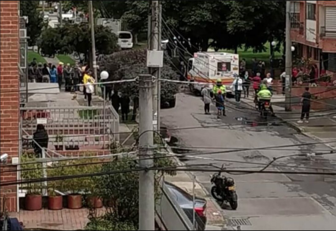 Lo que se sabe del sicariato del 'Rey de la papa' 1 Lo que se sabe del sicariato del 'Rey de la papa' Un nuevo caso de sicariato se presentó la mañana de ayer en la capital del país. Esta vez el blanco del atentado fue un reconocido excomerciante de papa de Corabastos, quien era conocido en su momento como ‘El rey de la papa’.