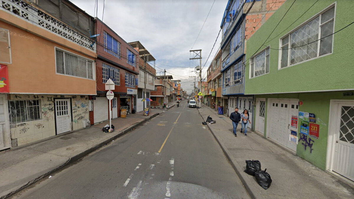 Misterioso crimen de William en su vivienda en Bosa Habitantes del barrio Laureles, en Bosa, vivieron ayer una verdadera mañana de terror. El corrillo voló por el vecindario: al interior de una vivienda del sector un hombre de 34 años fue víctima de un despiadado ataque con arma cortopunzante. El hombre malherido alcanzó a ser trasladado a un centro hospitalario cercano al cual llegó sin signos vitales.
