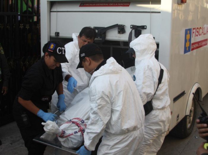 Trágico fin en La Concepción Sobre la Calle 69 sur con Carrera 87I se presentaron los hechos en el barrio Concepción (Bosa), donde la comunidad vivió una noche de consternación, pues la Policía arribó sobre las 8:00 p. m. para analizar la escena y descartar que se tratara de un crimen.
