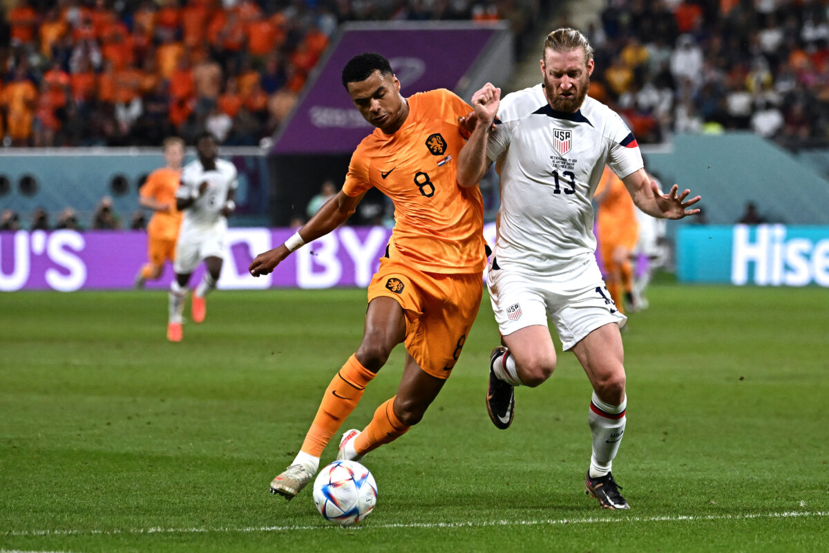 Estados Unidos y Países Bajos abren los octavos 1 Estados Unidos y Países Bajos abren los octavos Este sábado arrancó la ronda de octavos de final, y Países Bajos logró sacar a Estados Unidos del Mundial con una victoria 3-1.